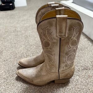 Women’s Boots
